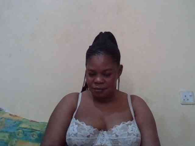 Sexydove webcam