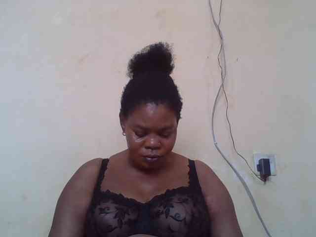 Sexydove webcam