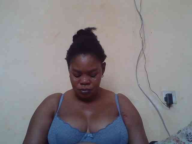 Sexydove webcam