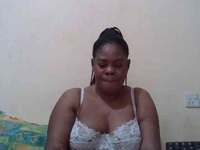Sexydove webcam