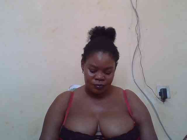 Sexydove webcam