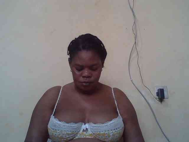 Sexydove webcam