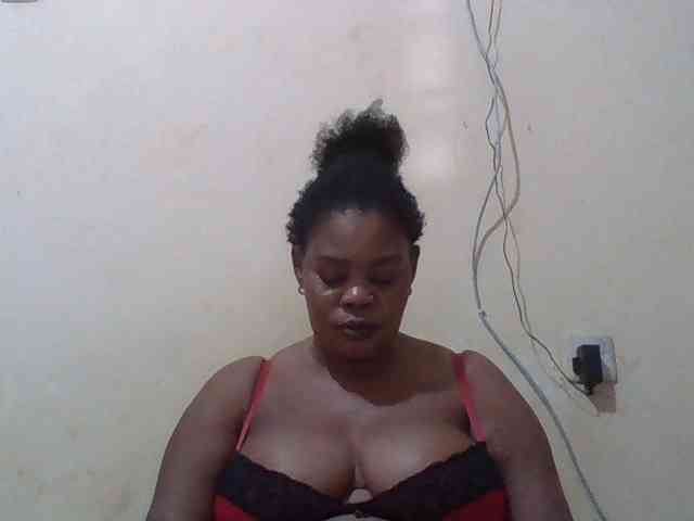 Sexydove webcam