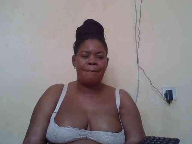 Sexydove webcam