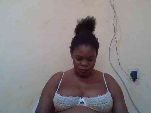 Sexydove webcam