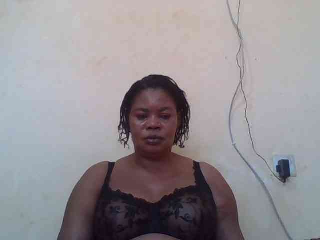 Sexydove webcam