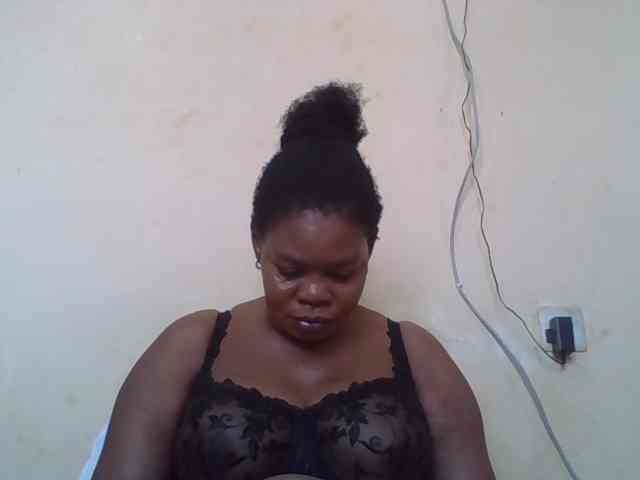 Sexydove webcam