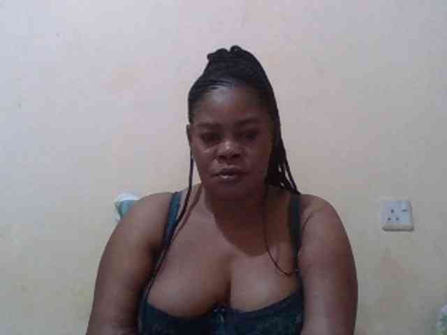 Sexydove webcam