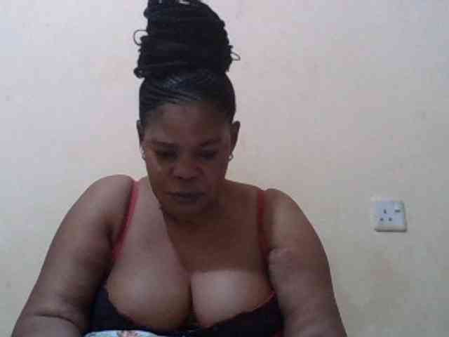 Sexydove webcam