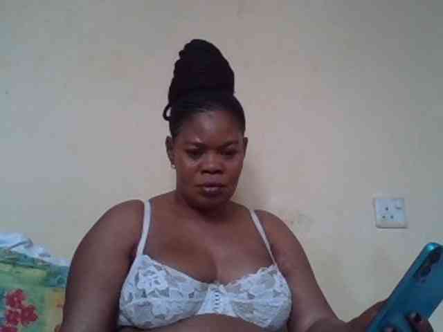 Sexydove webcam