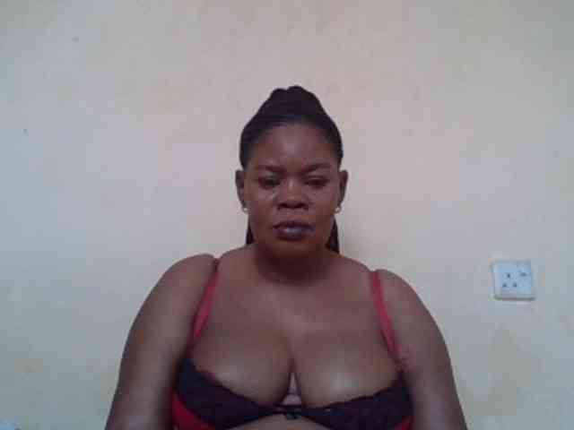 Sexydove webcam