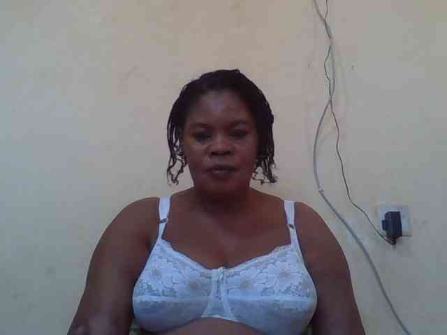 Sexydove webcam