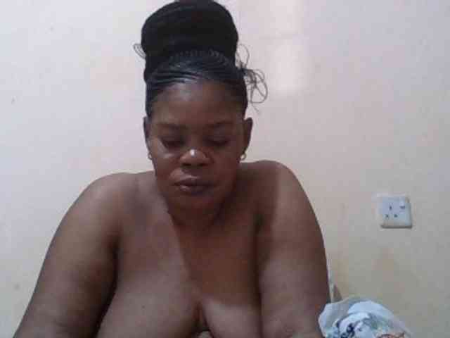 Sexydove webcam
