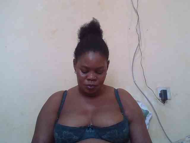 Sexydove webcam
