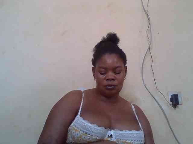Sexydove webcam