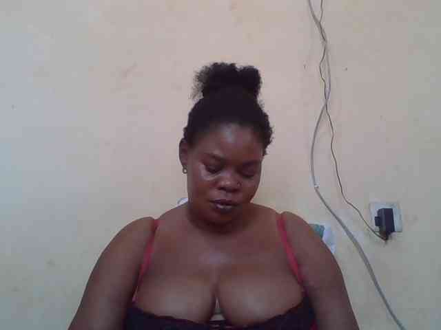 Sexydove webcam