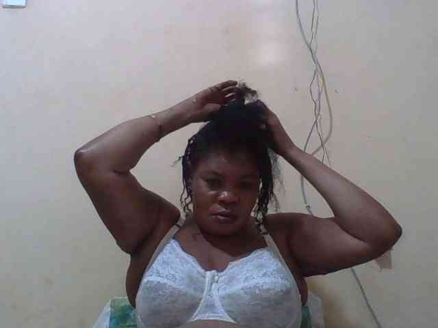 Sexydove webcam