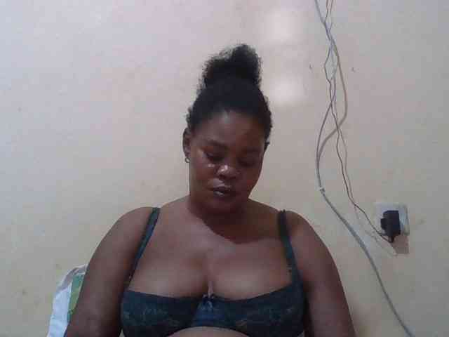 Sexydove webcam