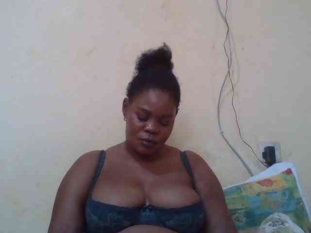 Sexydove webcam