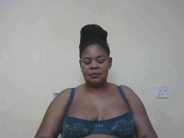 Sexydove webcam