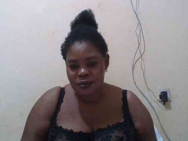 Sexydove webcam