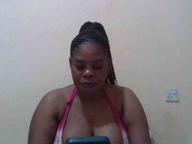 Sexydove webcam