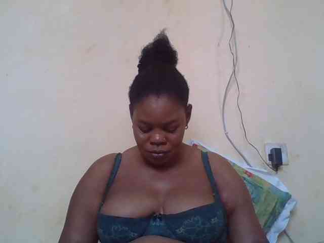 Sexydove webcam