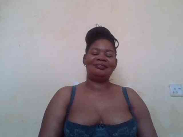 Sexydove webcam