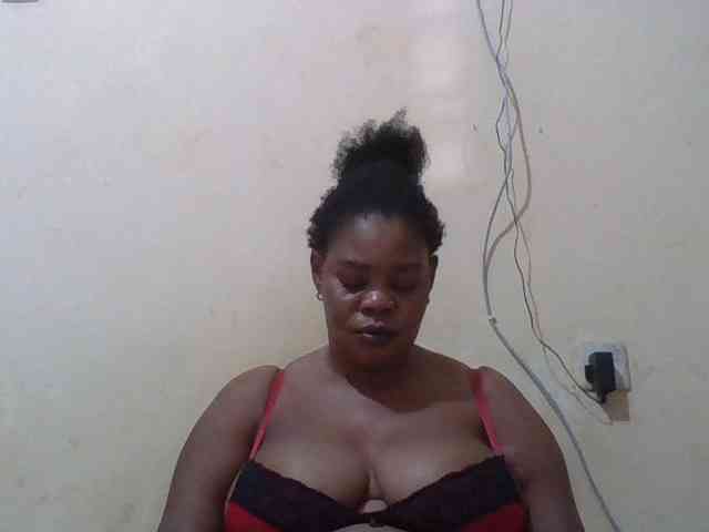 Sexydove webcam