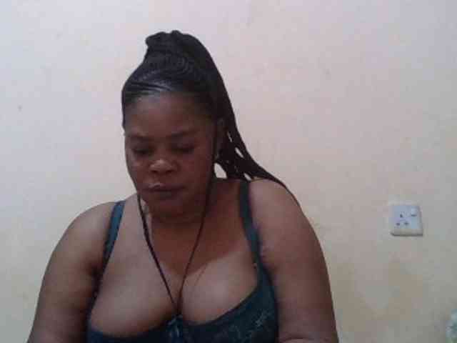 Sexydove webcam