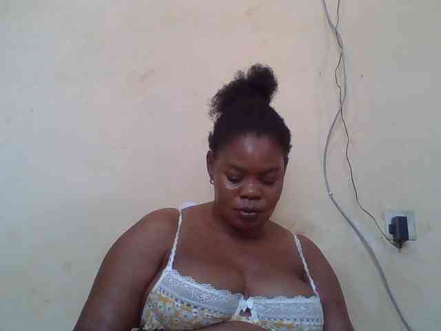 Sexydove webcam