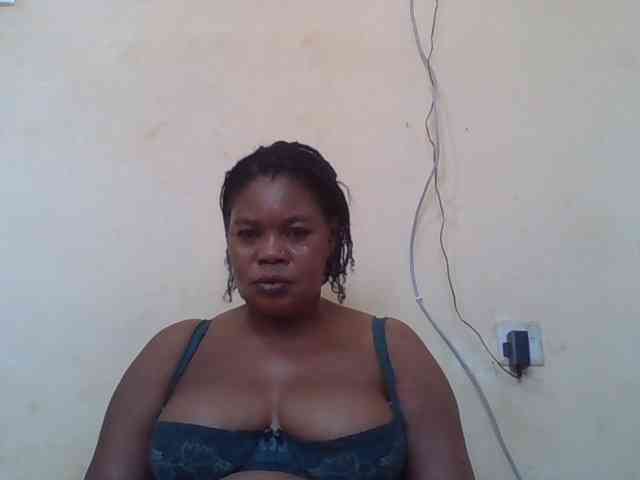 Sexydove webcam