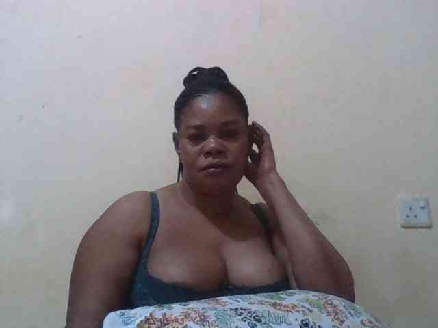 Sexydove webcam