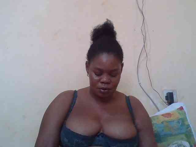 Sexydove webcam