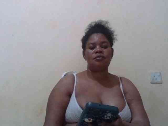 Sexydove webcam