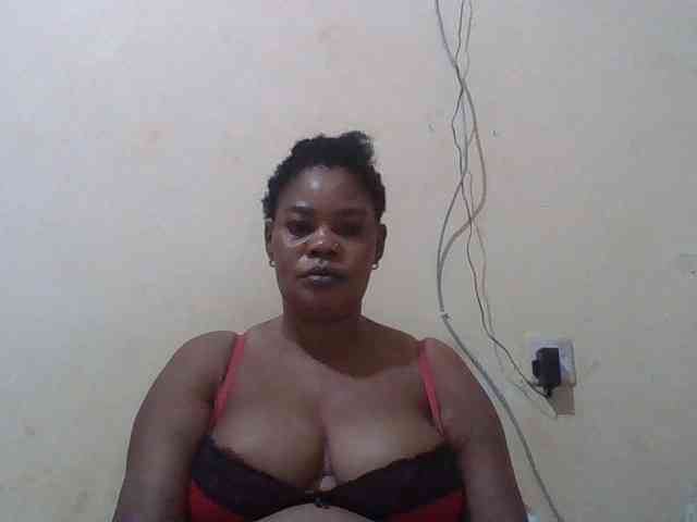Sexydove webcam