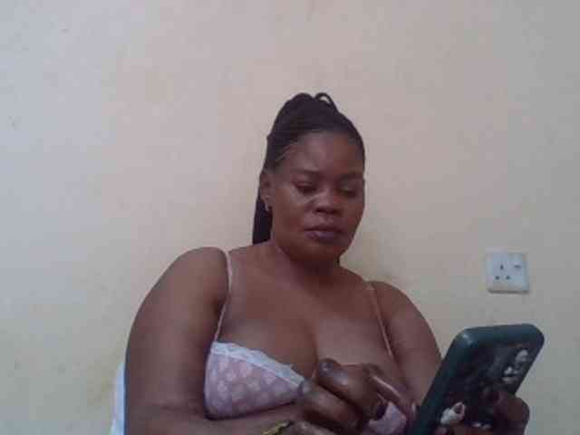 Sexydove webcam