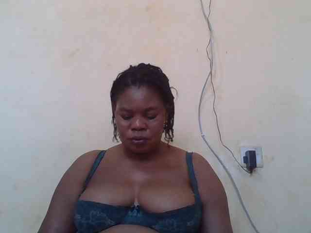 Sexydove webcam