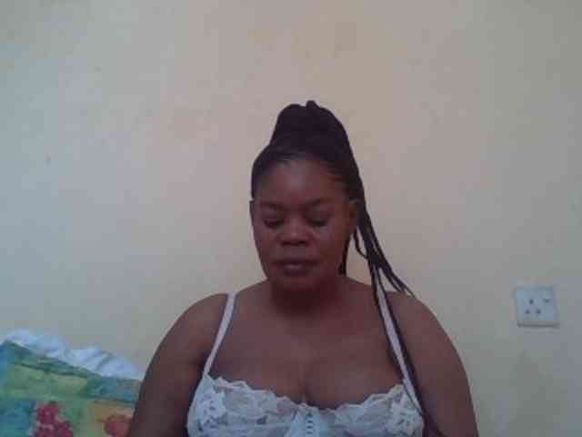 Sexydove webcam