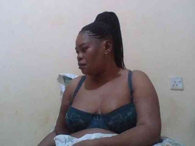 Sexydove webcam