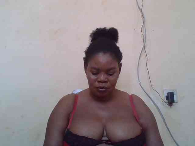 Sexydove webcam