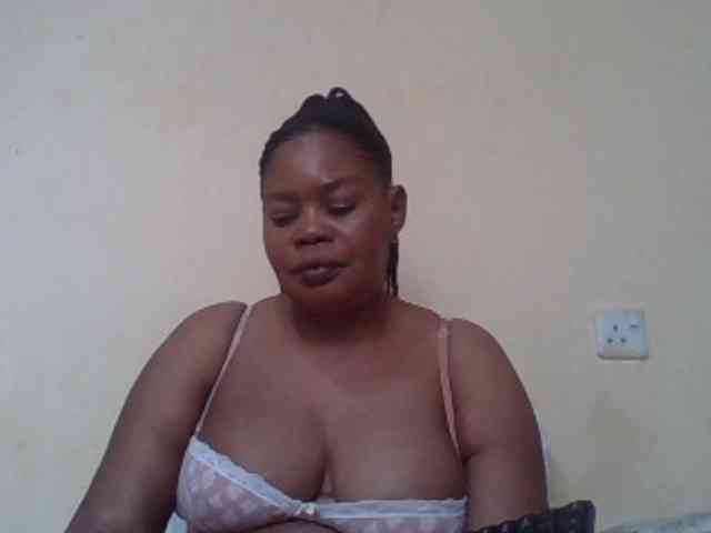 Sexydove webcam