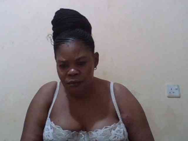 Sexydove webcam
