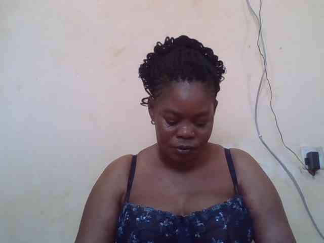 Sexydove Live Webcam on BongaCams