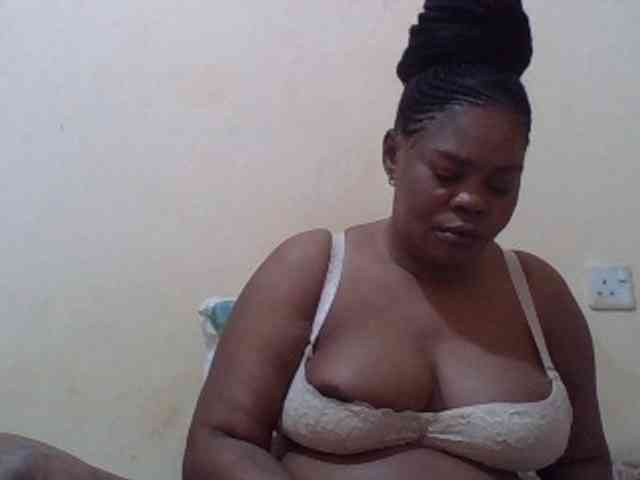 Sexydove webcam