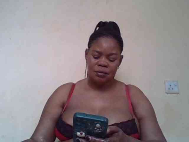 Sexydove webcam