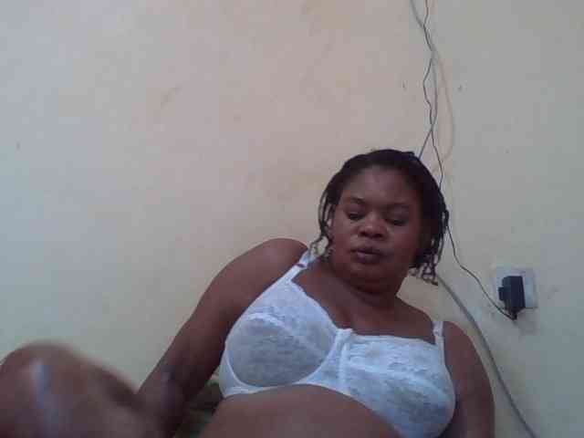 Sexydove webcam