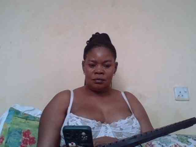 Sexydove webcam