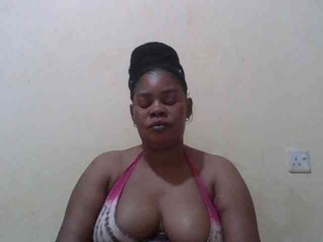 Sexydove webcam