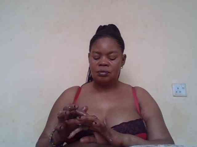 Sexydove webcam